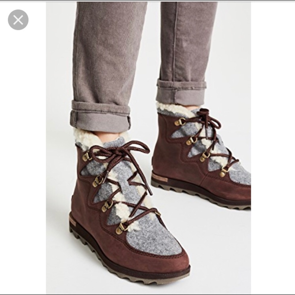 Sorel SneakChic Alpine Holiday Boot